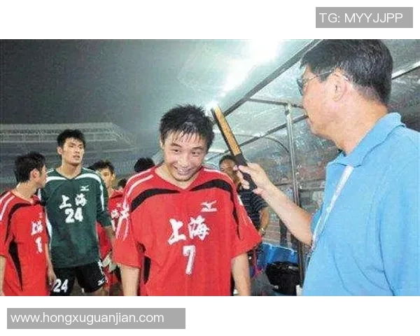 流麻足球球星崛起之路：从默默无闻到全球瞩目的传奇之旅